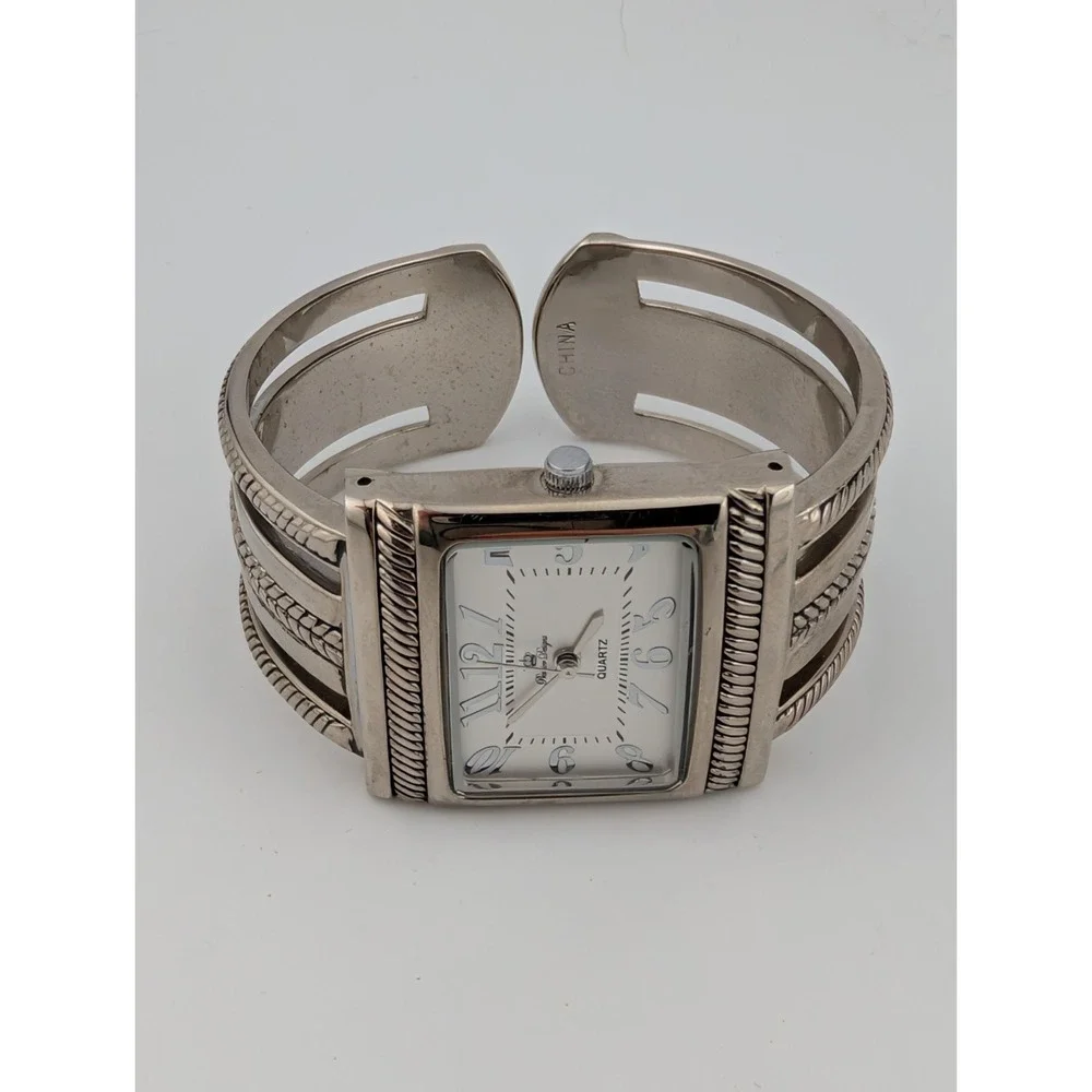 Premier Designs‎ Watch Women 31mm Case Silver Bangle Hinge Band- New Battery